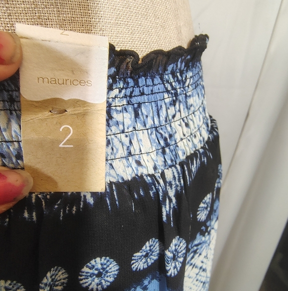 2 Pc:Tommy Bahama Silk Blouse Blue+ Maurices Skirt TAG, Tye, Tropical, XL - Picture 8 of 16